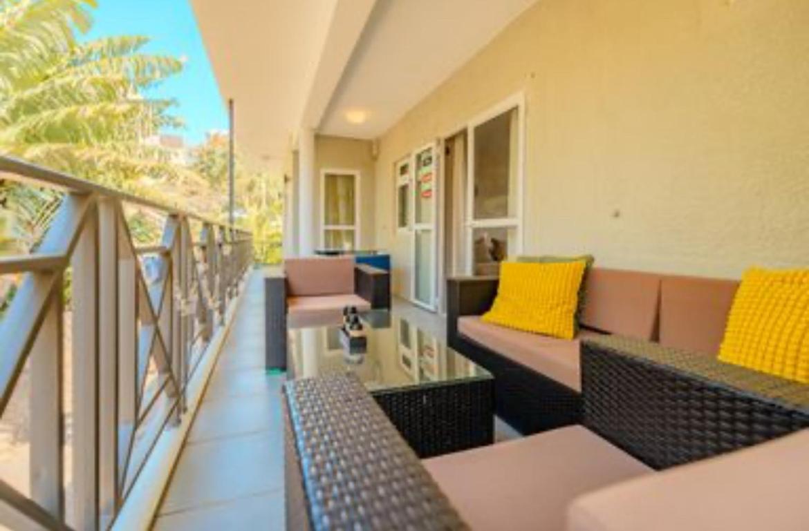 Pereybere Paradise 4 Bedroom Apartment *