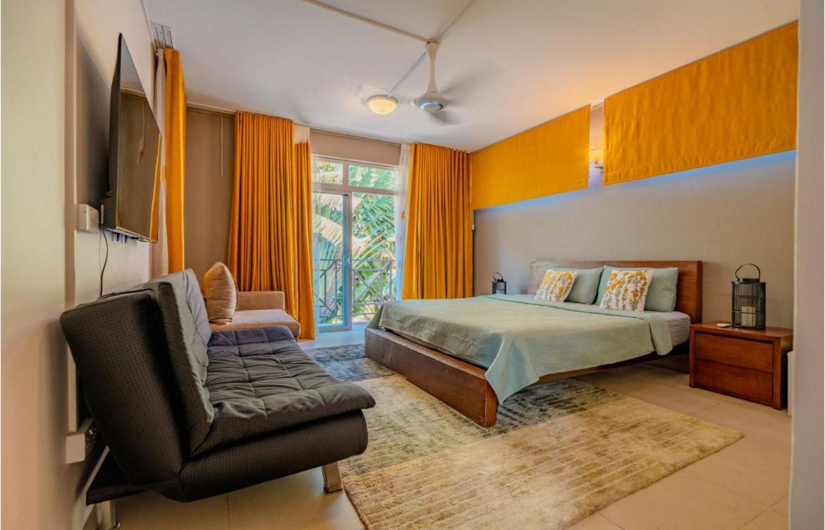Pereybere Paradise 4 Bedroom Apartment Pereybere Beach
